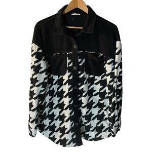 X8- Maurices Black & White Fleece Houndstooth Button-Front Shirt Jacket